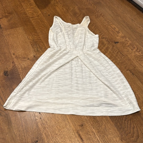 J Valdi Women’s Dress Coverup White Size Medium - Picture 2 of 3